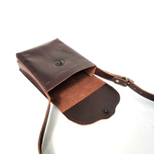 Load image into Gallery viewer, Rollins Road Brown Leather Crossbody