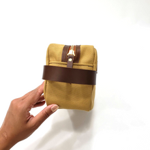 Load image into Gallery viewer, Rollins Road Canvas Shaving Kit with Leather Trim