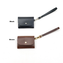 Load image into Gallery viewer, Leather Credit Card and Cash Wallet