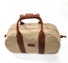 Load image into Gallery viewer, Weekender in Khaki
