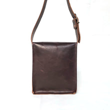 Load image into Gallery viewer, Rollins Road Brown Leather Crossbody
